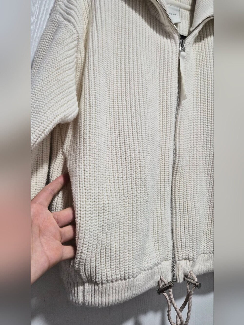 Varley Anderson Zip Through True White Knit Size Small - Picture 7 of 10
